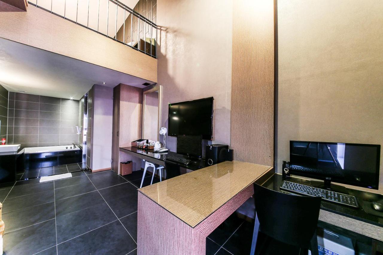 Gyeongju Arrietty Motel Dış mekan fotoğraf