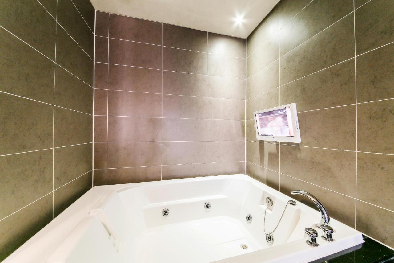 Gyeongju Arrietty Motel Dış mekan fotoğraf