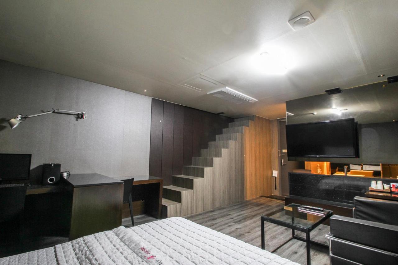Gyeongju Arrietty Motel Dış mekan fotoğraf
