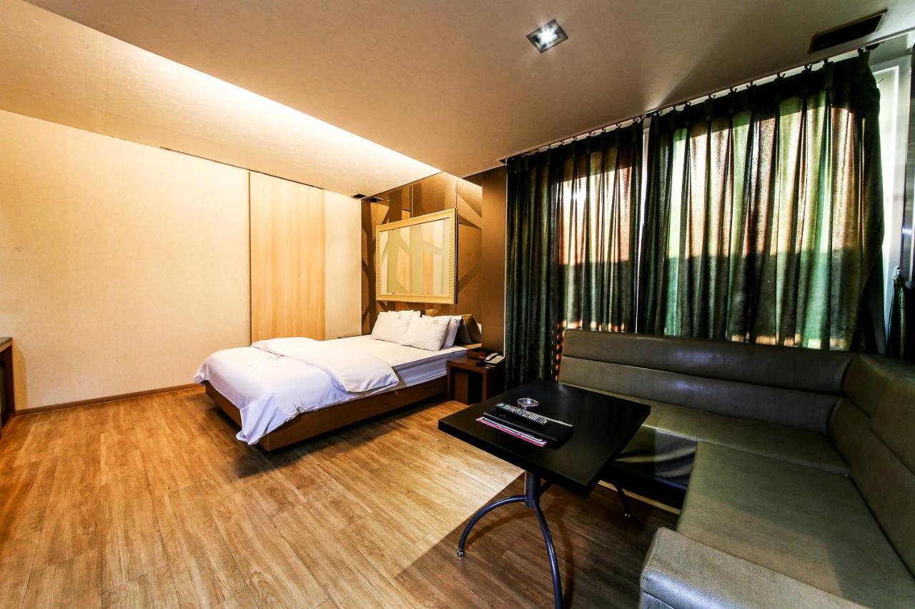 Gyeongju Arrietty Motel Dış mekan fotoğraf