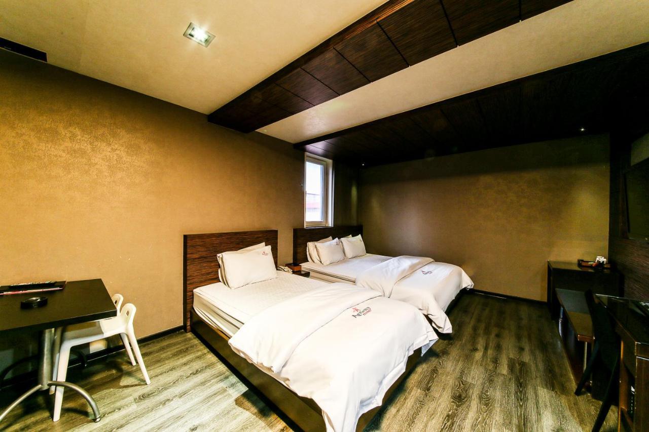 Gyeongju Arrietty Motel Dış mekan fotoğraf