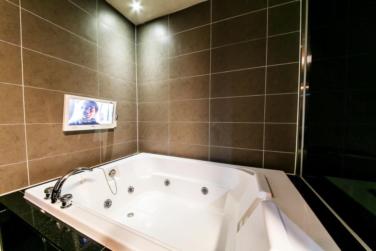 Gyeongju Arrietty Motel Dış mekan fotoğraf
